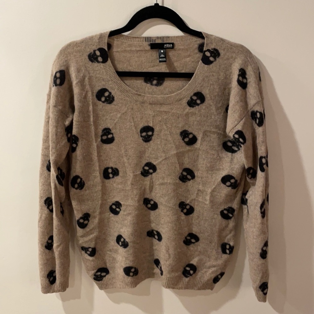 Skull beige cashmere sweater
